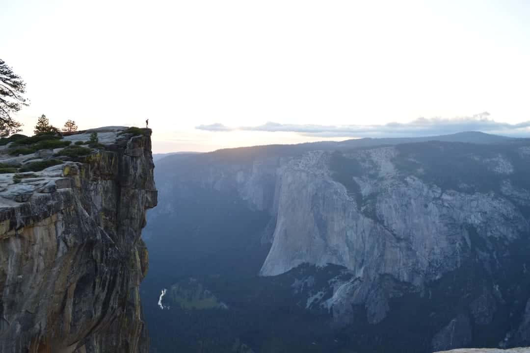 Falling Off a Cliff Dream Meaning