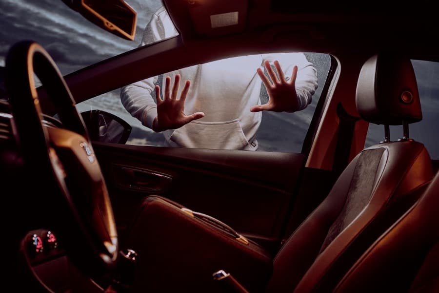 dream of car being stolen