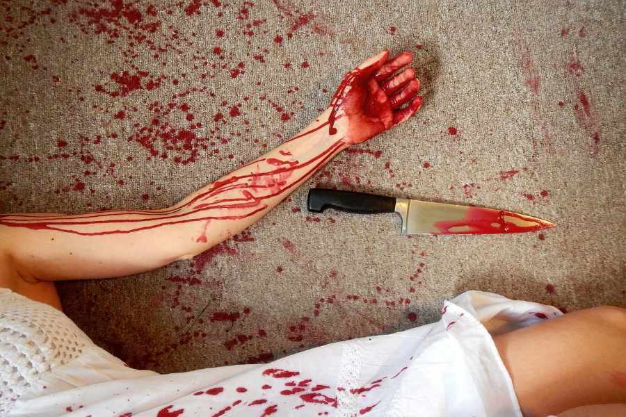 dream about getting stabbed