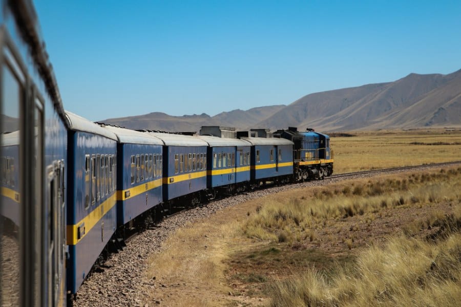 meaning of trains in dreams