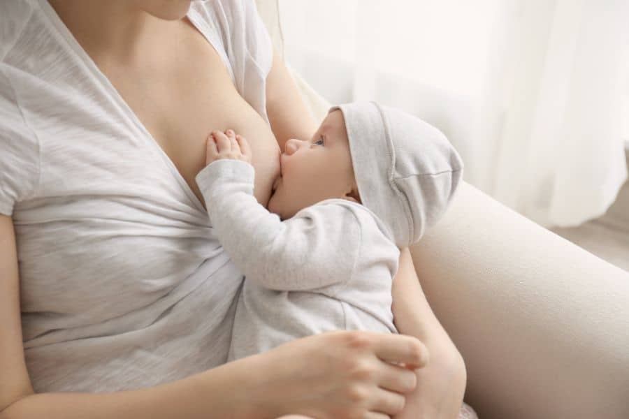 dream about breastfeeding