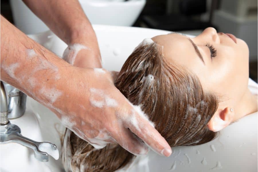 dream of washing hair