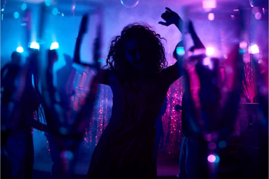 dancing in dream meaning