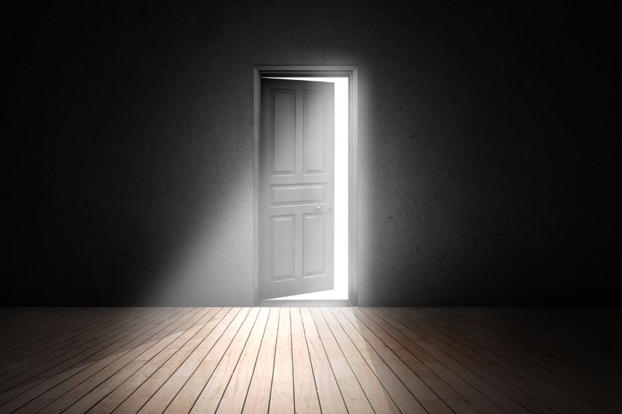 dreams about doors