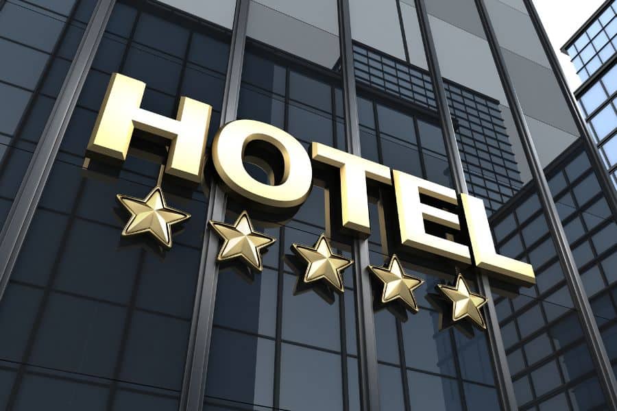 dreams about hotels