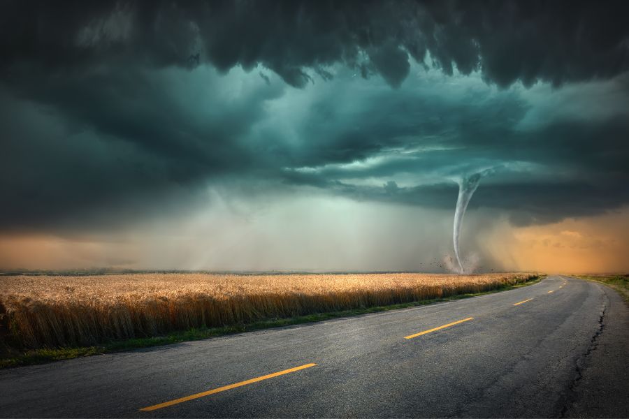 tornado meaning in dreams