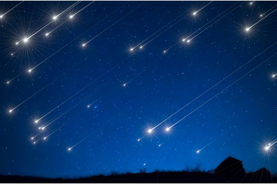 Common Stars Dreams