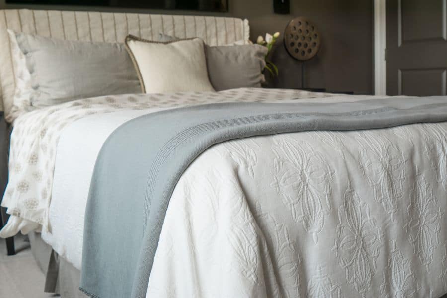 dream of bed